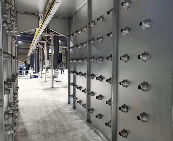 廠房實(shí)景噴涂線 (5)